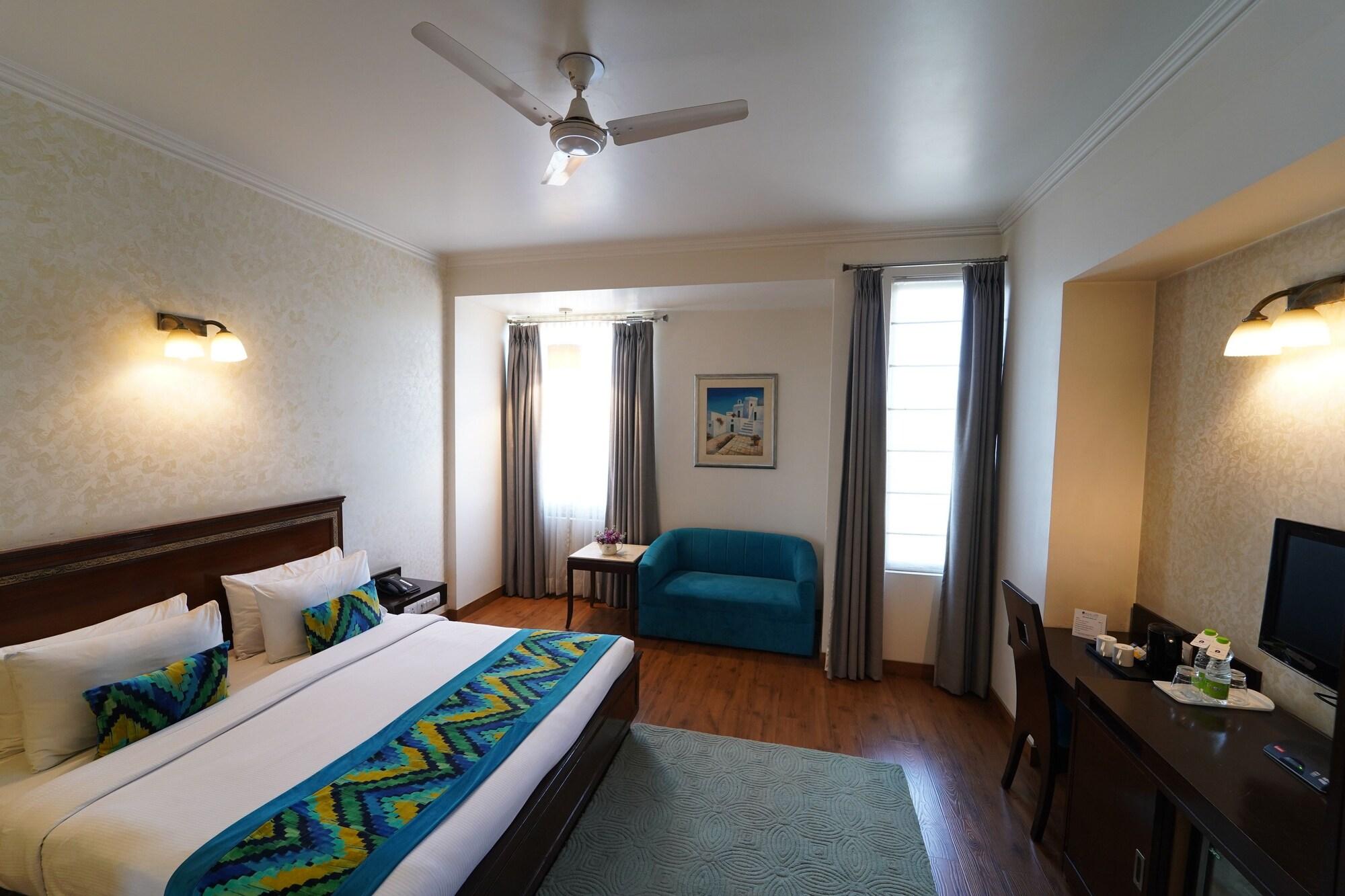 Rockland Hotel, C.R Park New Delhi Extérieur photo